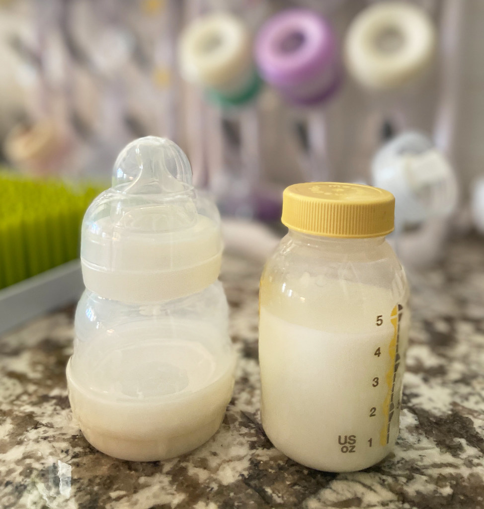 How Much Breast Milk Should You Feed Your Baby per Meal?