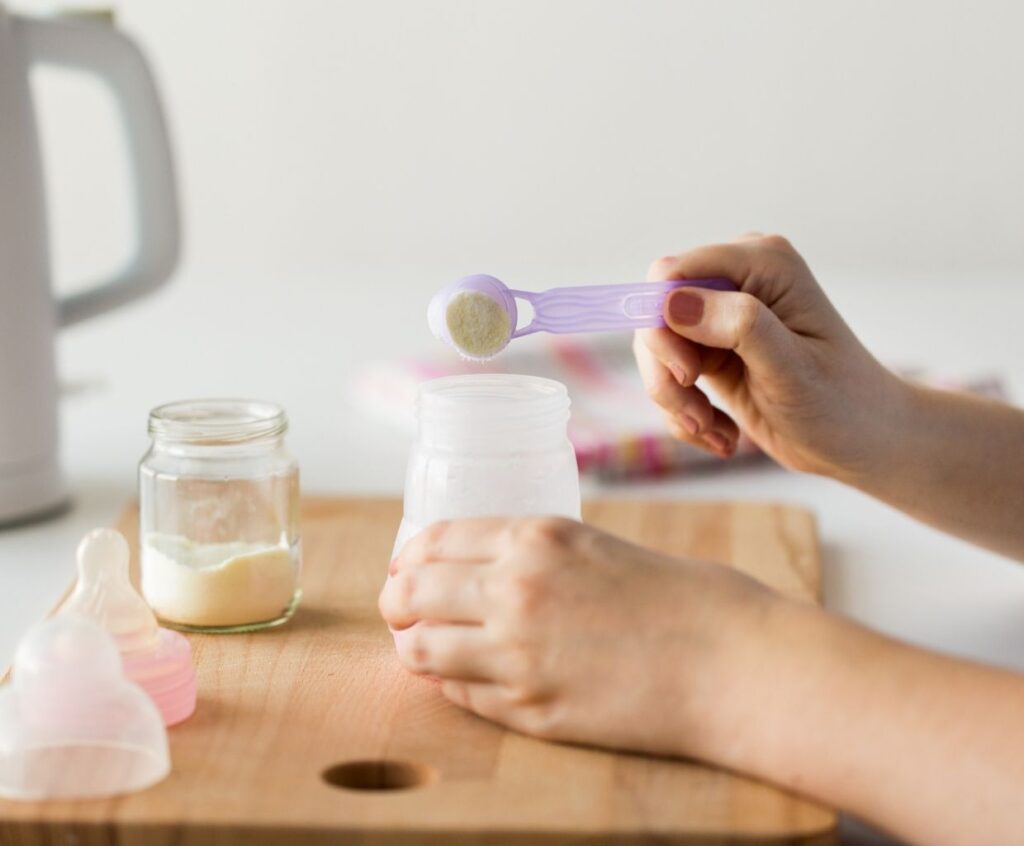 Exploring How Breast Milk Surpasses Formula in Nourishing Infants