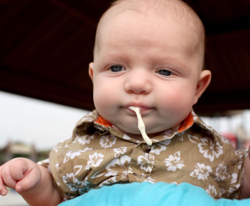 Spitting up - breastfeeding