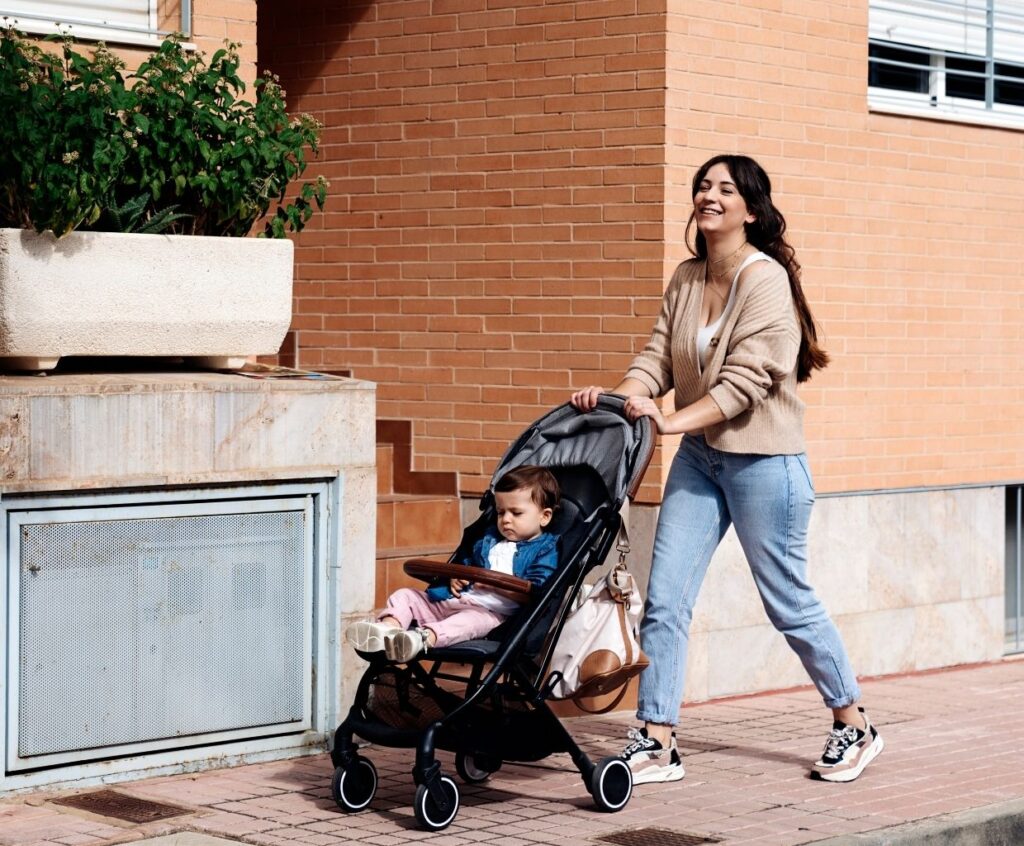 What Baby Strollers Do Celebrities Prefer? Exploring Celebrity-Approved Stroller Choices